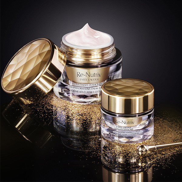 Re Nutriv Transformative energy Creme Top 15 Most Luxurious Sun Care Face Creams - 12