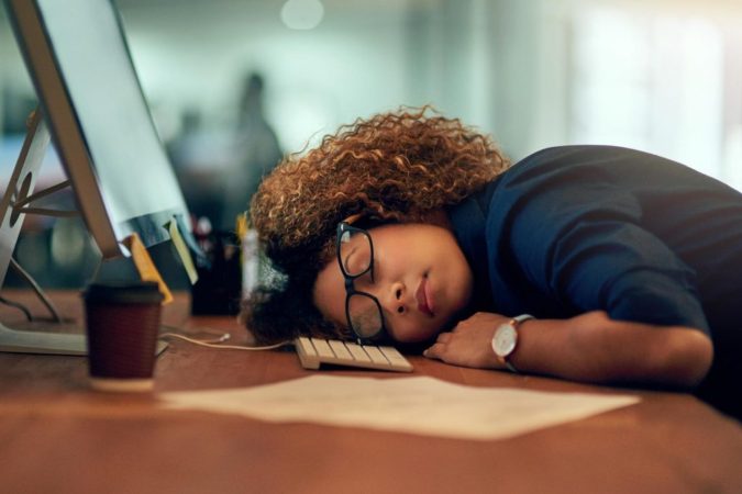 computer work fatigue 10 Signs that You Need an Online Therapist Help - 8