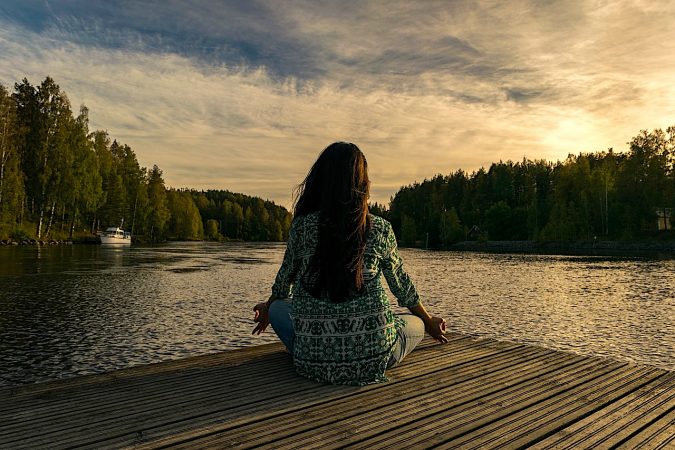7 Simple Ways to Manage Pain at Work 7 meditation 7 Simple Ways to Manage Pain at Work - 7