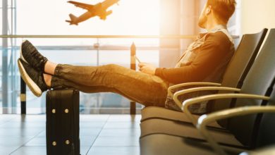 traveler airplane 7 Main Factors for Choosing the Best Airline for Your Travel - 97