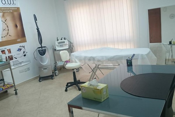 Best 10 Hair Transplant Clinics in Dubai 20 Borna Medical Spa Laser Centre Best 10 Hair Transplant Clinics in Dubai - 20