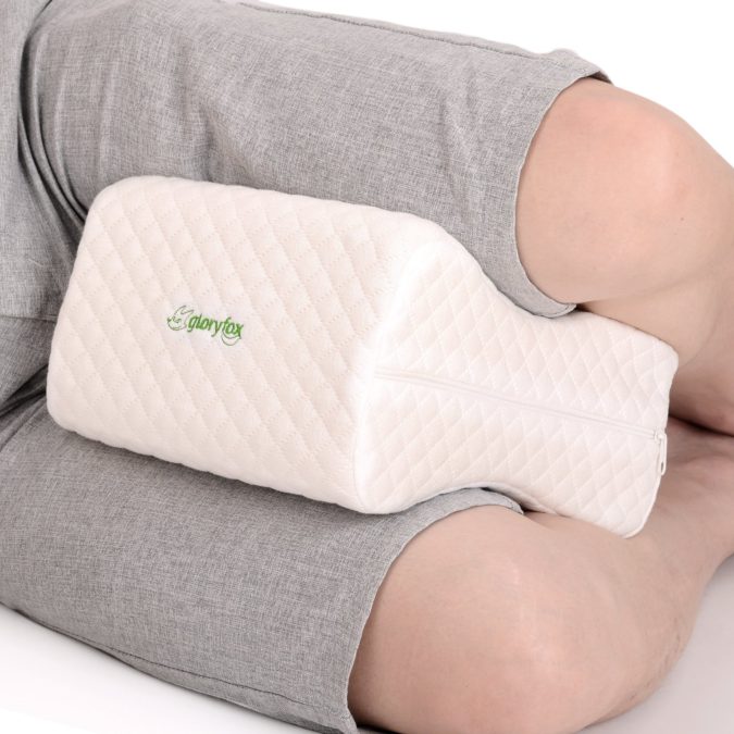 Knee Pillow. Best 25 Thank You Gift Ideas for Your Personal Trainer - 8