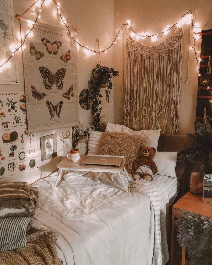 cozy-dorm-room-675x844 30+ Most Creative Valentine’s Day Ideas & Trends in 2023