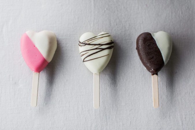 heart decoration 30+ Most Creative Valentine’s Day Ideas & Trends - 22