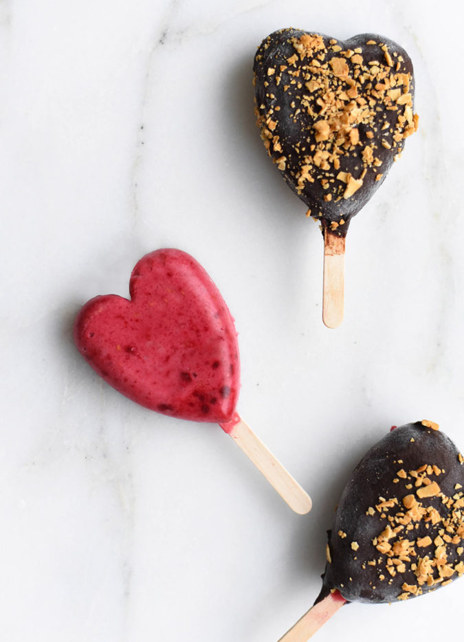 heartshaped ice cream pops 30+ Most Creative Valentine’s Day Ideas & Trends - 23