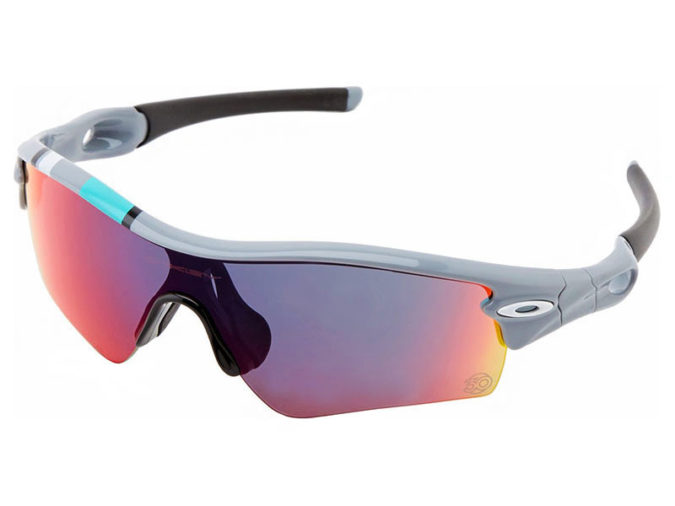 Oakley sporting glasses 15 Hottest Eyewear Trends for Men - 7