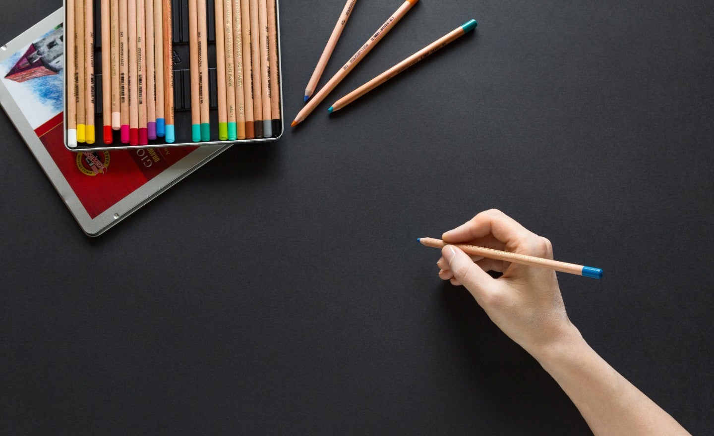 7 Tips to Draw Stunning Eyes 14 cartoonist drawing 7 Tips to Draw Stunning Eyes - 14