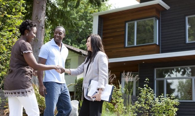 How to Sell Your Home for the Highest Price 3 Hire an Experienced Estate Agent. How to Sell Your Home for the Highest Price - 3