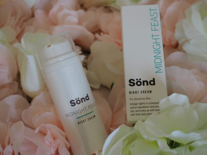 Gift Guide for your Fashionista Bestie 4 Midnight Feast Night Cream Gift Guide for your Fashionista Bestie - 4