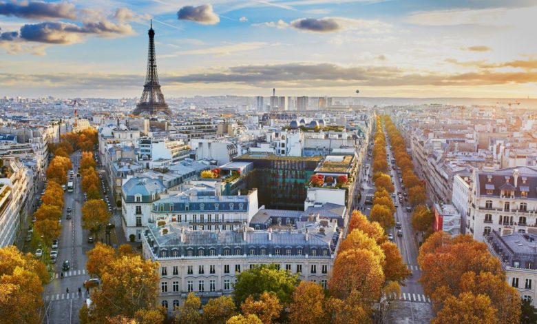 7 Things Americans Should Know Before Visiting France 1 Paris 7 Things Americans Should Know Before Visiting France - How to dress in Paris 1