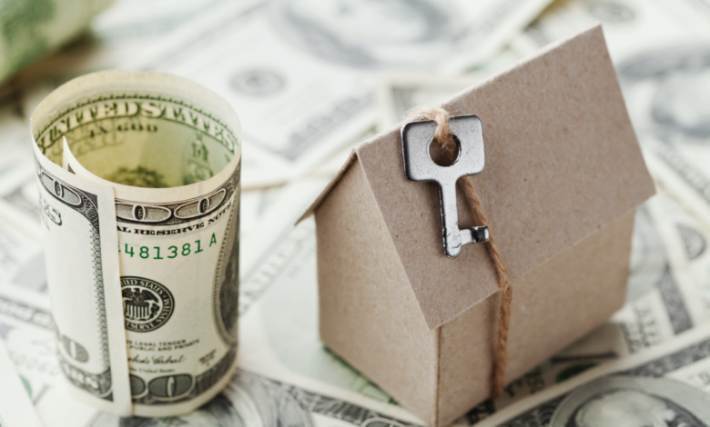 How to Sell Your Home for the Highest Price 1 Price your Property Right How to Sell Your Home for the Highest Price - sell a family home 1