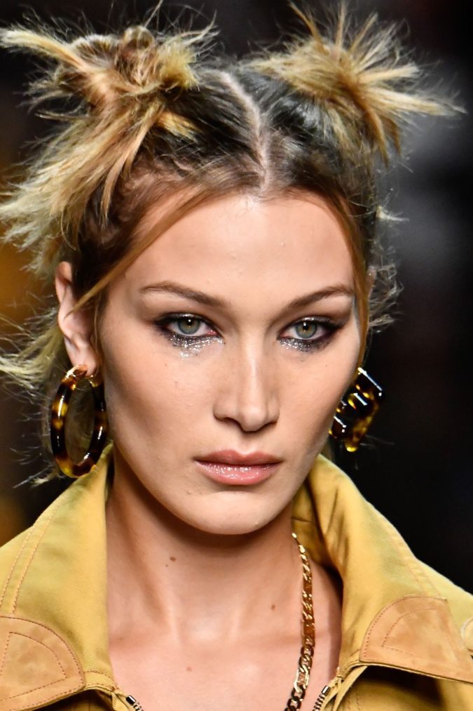 15 Most Fabulous Makeup Trends to Be More Gorgeous 21 Sparkly Eyes 15 Most Fabulous Makeup Trends to Be More Gorgeous - 21