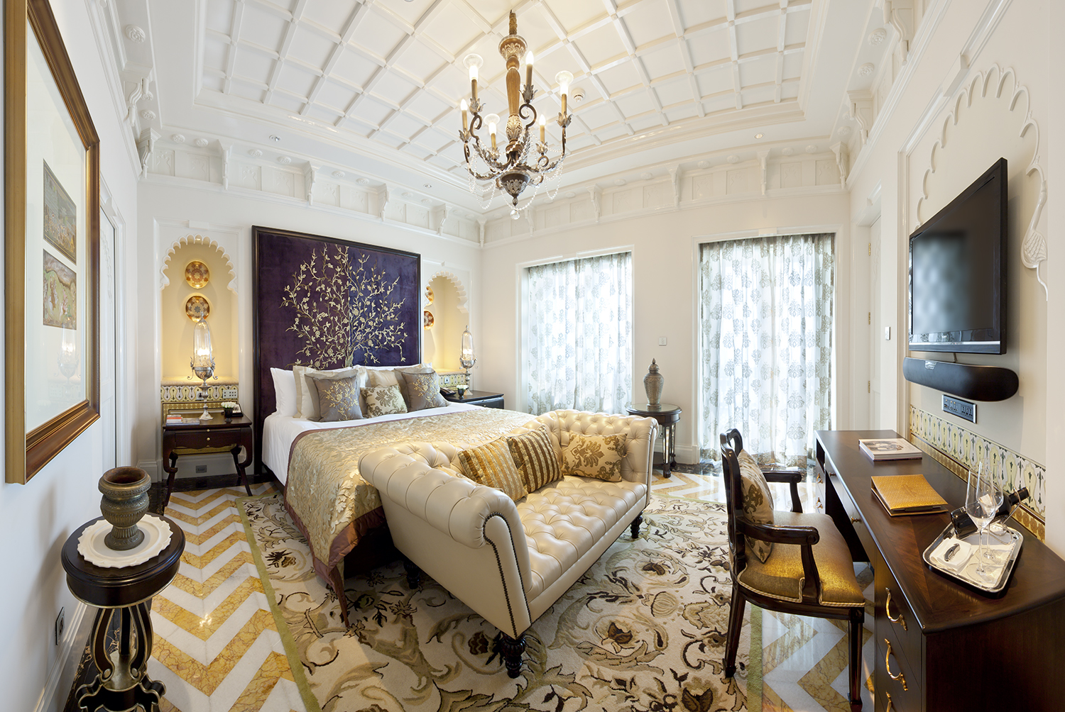 Taj-Mahal-Palace Top 25 Most Luxurious Rooms in the World
