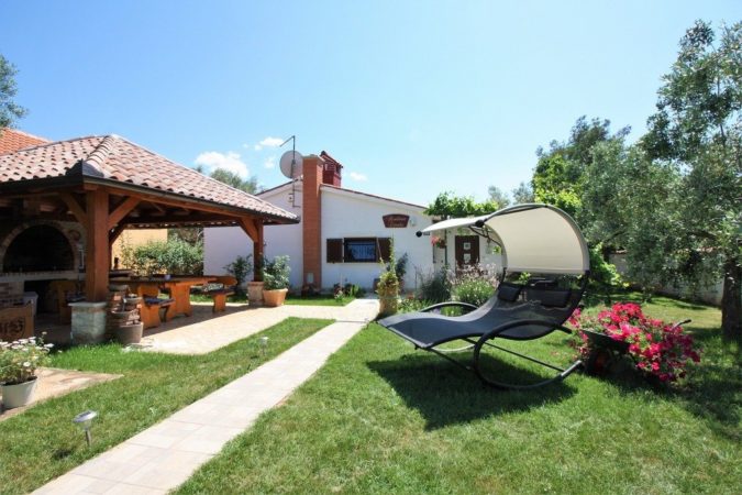 Top 20 Garden Trends: Early Predictions to Adopt 30 home garden relaxing area Top 20 Garden Trends: Early Predictions to Adopt - 30
