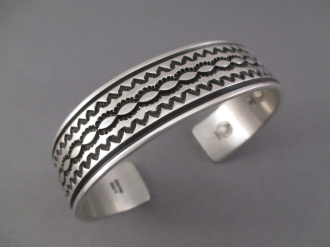 Sterling silver bracelet 2 +30 Hottest Jewelry Trends to Follow - 48