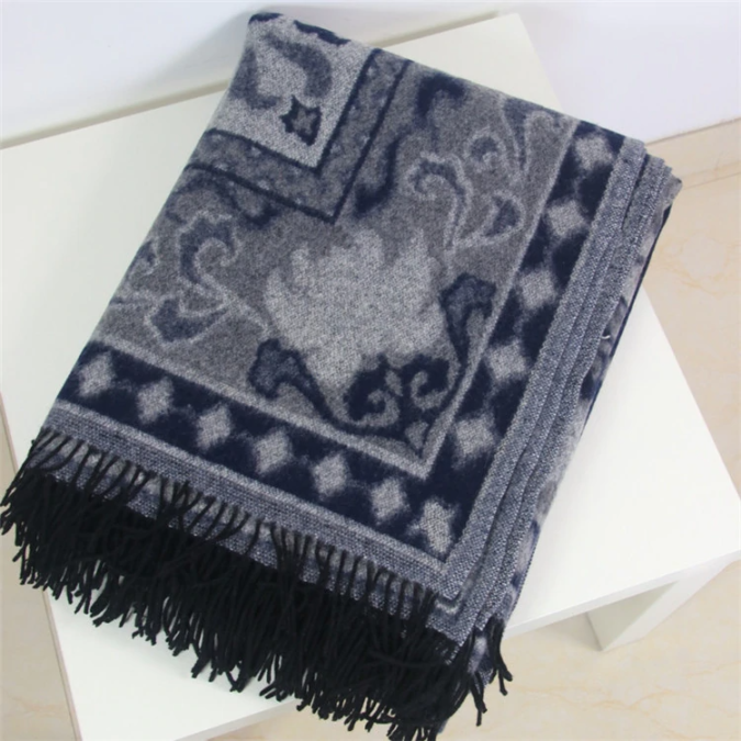 heavy wool scarf 10 Most Luxurious Looking Scarf Trends for Women - 18