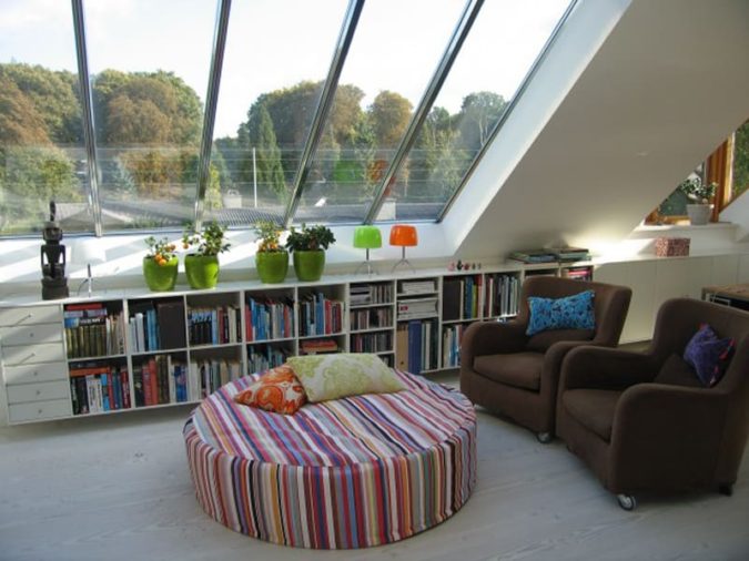 25 Stunning Interior Decorating Ideas for Sunrooms 49 home decor sunroom with liberary 2 25 Stunning Interior Decorating Ideas for Sunrooms - 49