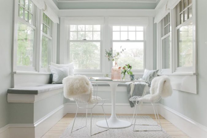 25 Stunning Interior Decorating Ideas for Sunrooms 16 home decor white sunroom 2 1 25 Stunning Interior Decorating Ideas for Sunrooms - 16