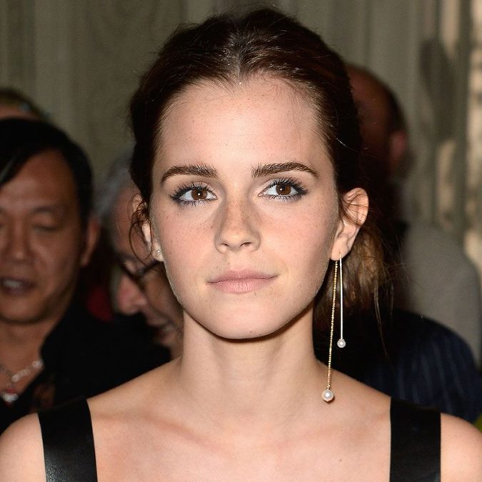 +30 Hottest Jewelry Trends to Follow 15 jewelry mismatched earrings +30 Hottest Jewelry Trends to Follow - 15