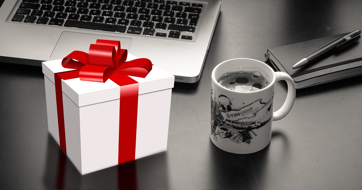 laptop work gift 25 Best Employee Gifts Ideas They Will Actually Need - 73 Pouted Lifestyle Magazine