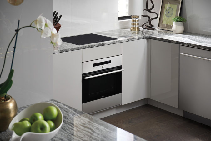 small stove small kitchen Choosing Best Stove for Your Home - 2