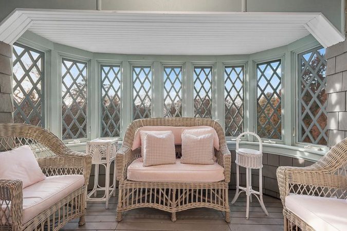 25 Stunning Interior Decorating Ideas for Sunrooms 40 sunroom 4 25 Stunning Interior Decorating Ideas for Sunrooms - 40