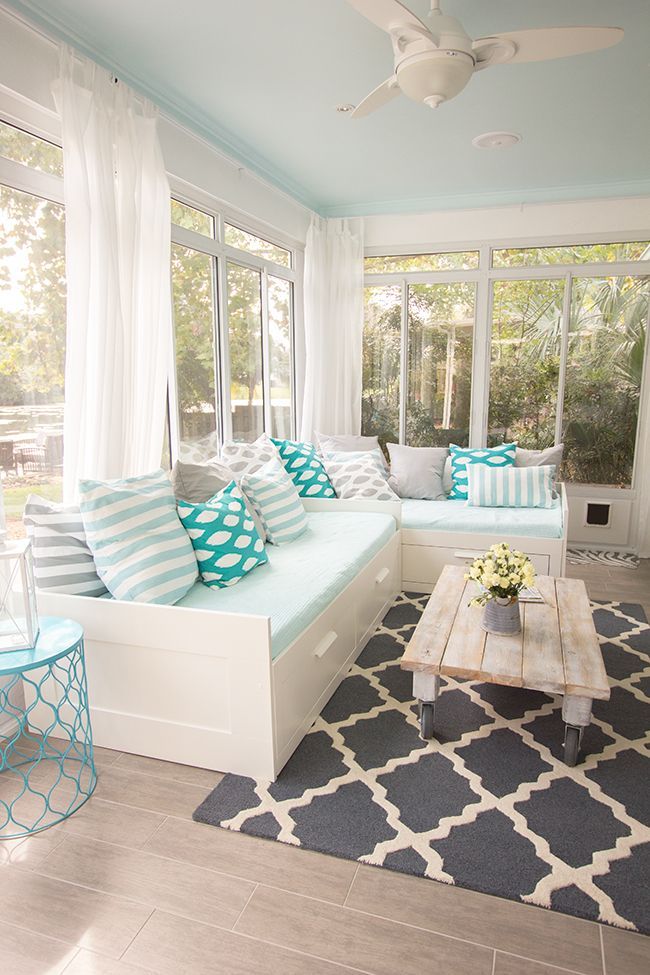 sunroom with understated colors 25 Stunning Interior Decorating Ideas for Sunrooms - 11