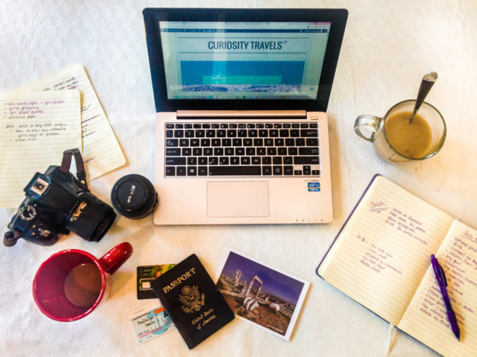 travel-blog-675x506 How to Become a Travel Blogger? 10 Must Steps to Follow