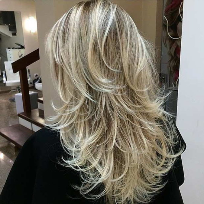 Blonde layers. 1 25 Best Trendy Hairstyles for Women over 40 to Look Younger - 41