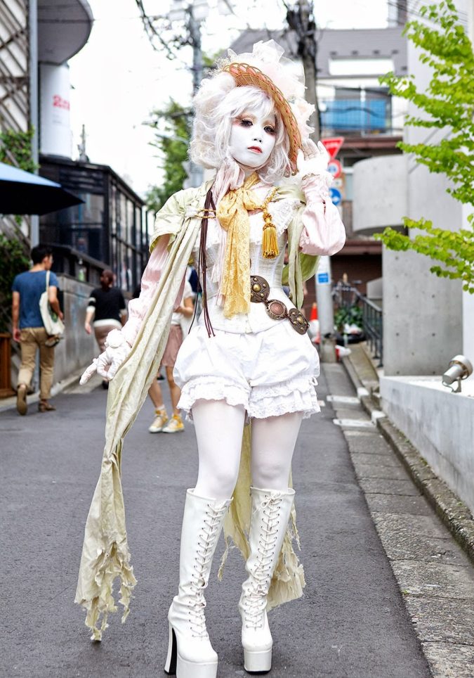 10 Weirdest Fashion Trends Hitting the World Now 11 Shironuri. 10 Weirdest Fashion Trends Hitting the World Now - 11