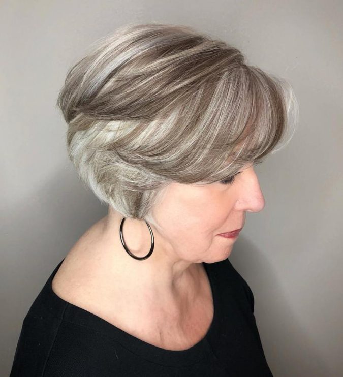 The-Gray-and-White-Ombre..-1-675x742 15 Beautiful Gray Hairstyles that Suit All Women Over 50