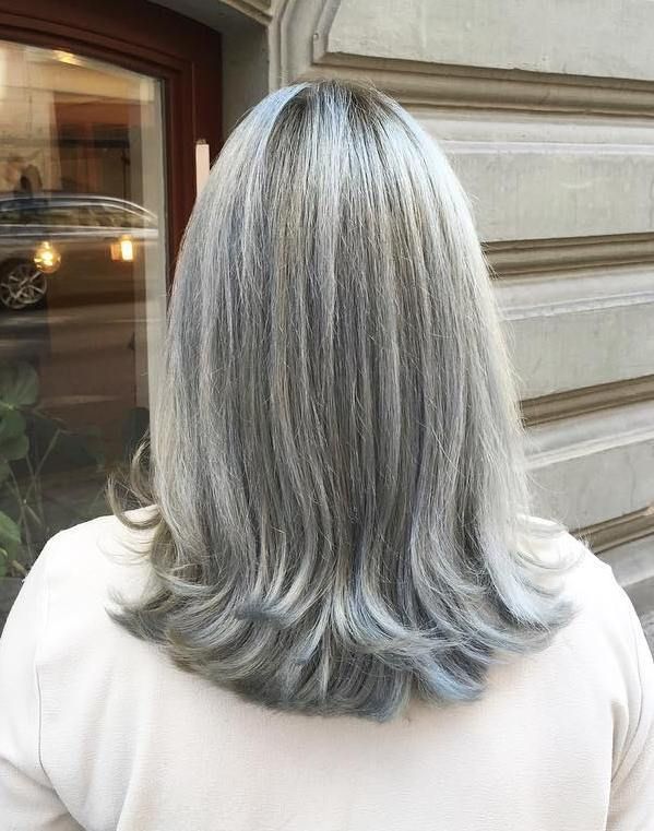 The Gray and layered hair 15 Beautiful Gray Hairstyles that Suit All Women Over 50 - 3
