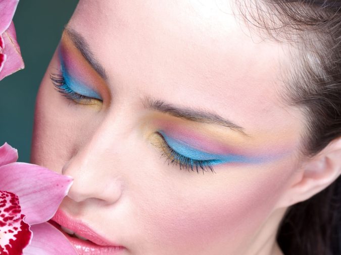 Watercolor Lids Best 10 Colorful Face Makeup Looks to Try - 18