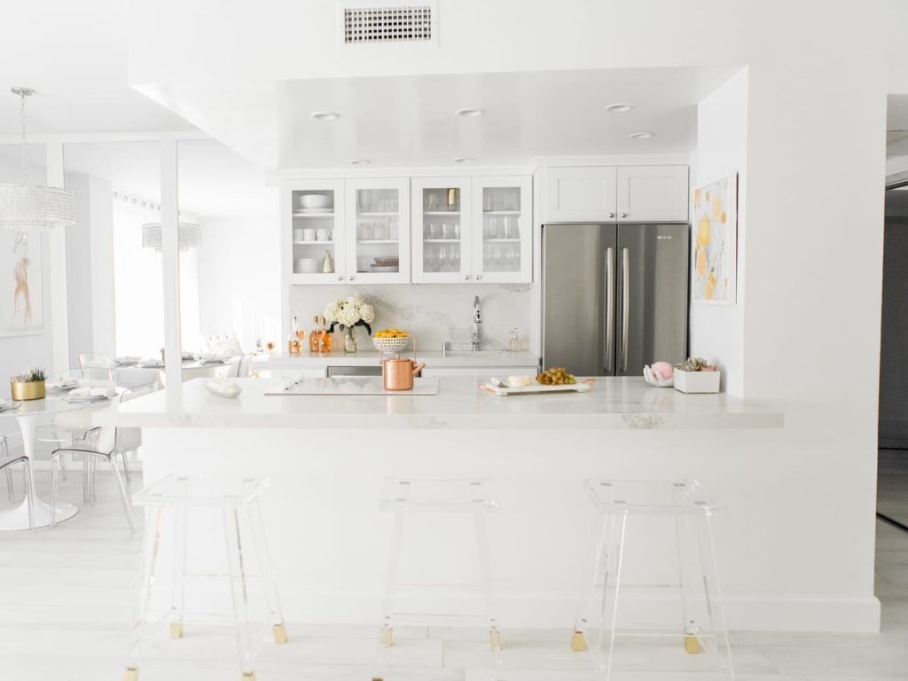 All-white-kitchens-1-1024x768 Top 10 Outdated Home Decorating Trends to Avoid in 2022