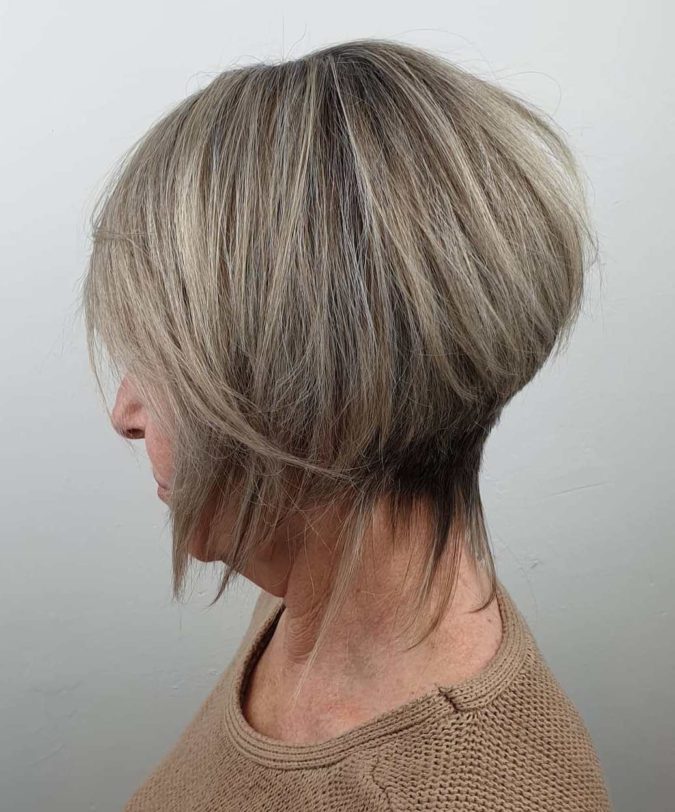 Highlights and Lowlights. 10 Hottest Hair Color Trends to Cover Gray Hair - 23