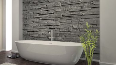 Oversized tub 1 Top 10 Outdated Bathroom Design Trends to Avoid - 8