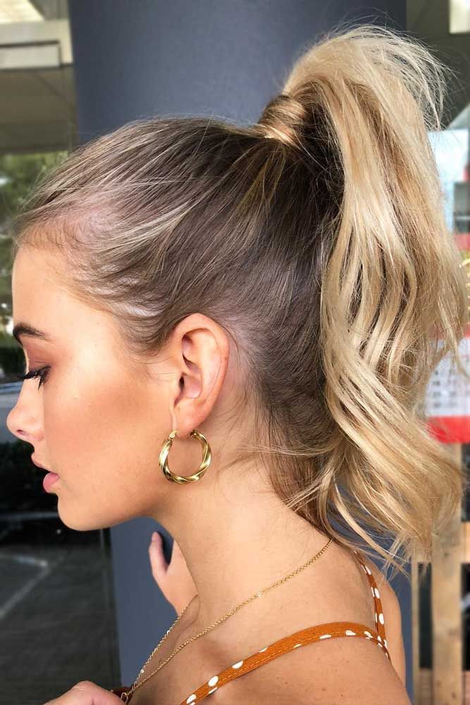 The curly ponytail style.. +35 Hottest Ponytail Hairstyles that Suit All Women - 17