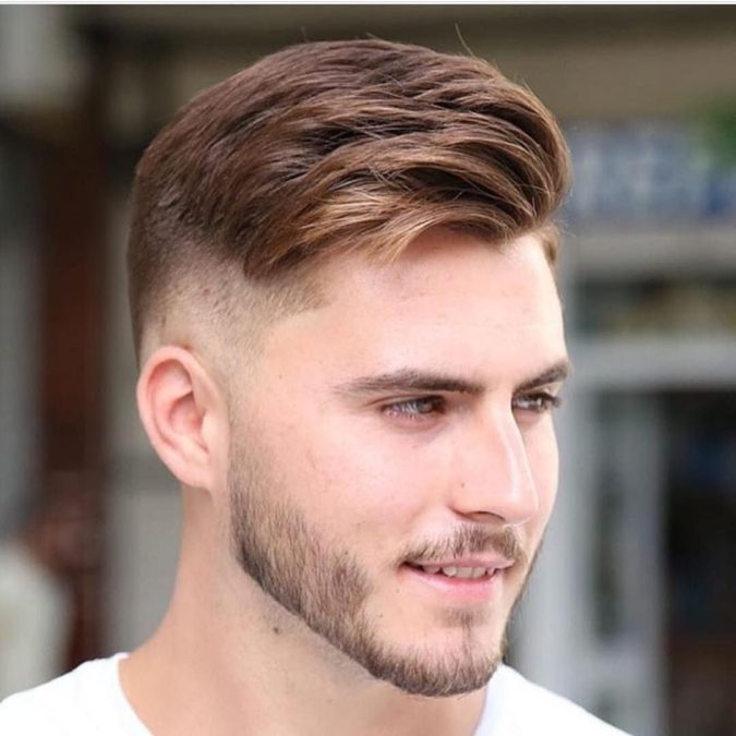 The textured top.. Top 10 Hottest Hairstyles To Suit Men With Round Faces - 20