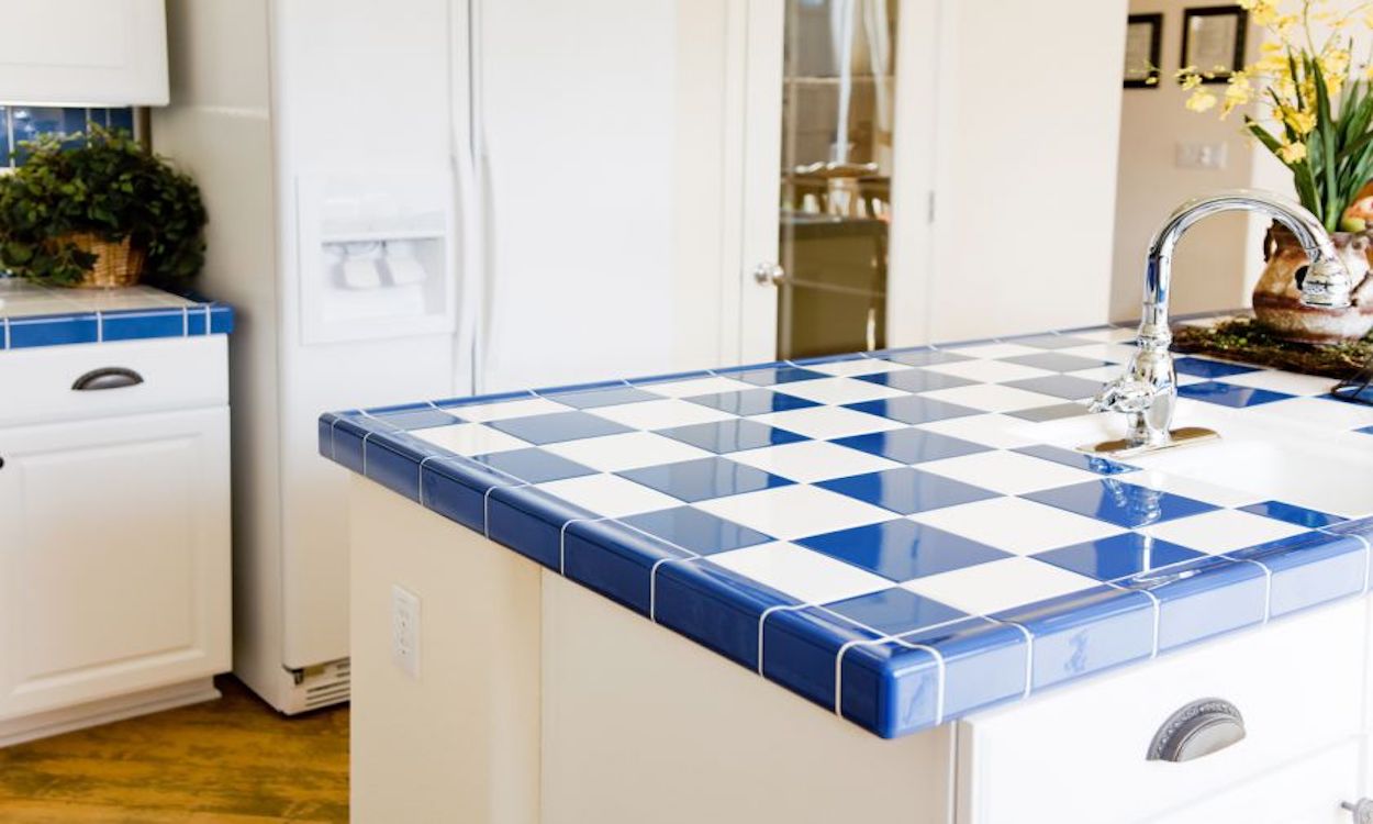 Top 10 Outdated Home Decorating Trends to Avoid 2 Tile countertops Top 10 Outdated Home Decorating Trends to Avoid - 2