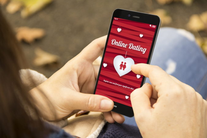 Online Dating: Read Reviews to Avoid Frustration 2 mobile online dating apps Online Dating: Read Reviews to Avoid Frustration - 2