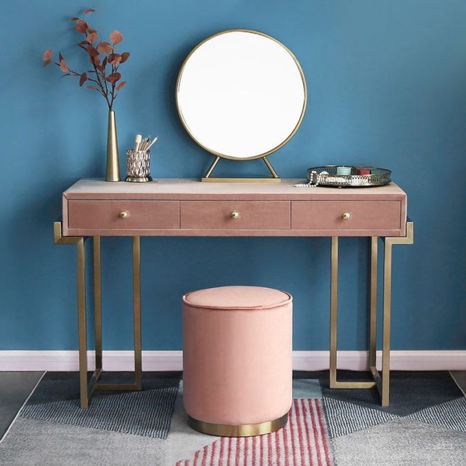 A table set with round regular mirror. 1 Hottest 50+ Stylish Makeup Vanity Ideas - 41