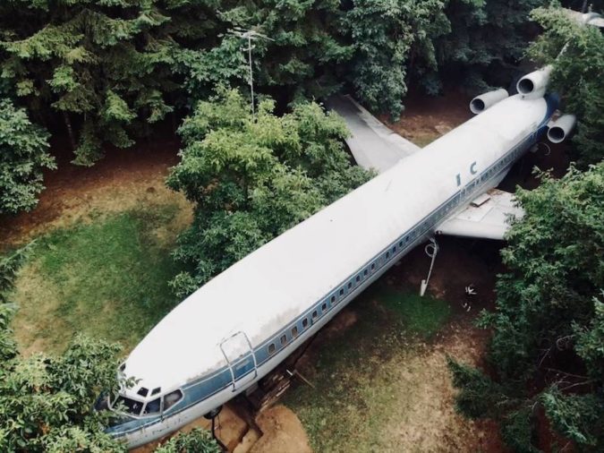 Boeing 727 200 home project 2 Top 25 Strangest Houses around the World - 1