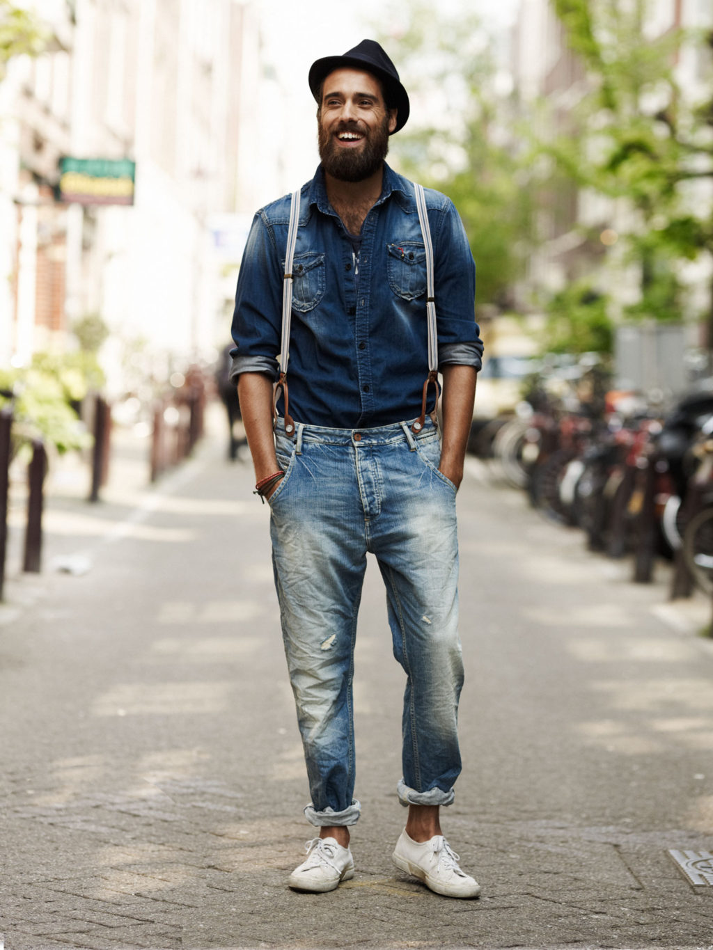 Hat jean shirt and trousers. 120+ Fashion Trends and Looks for College Students - 3