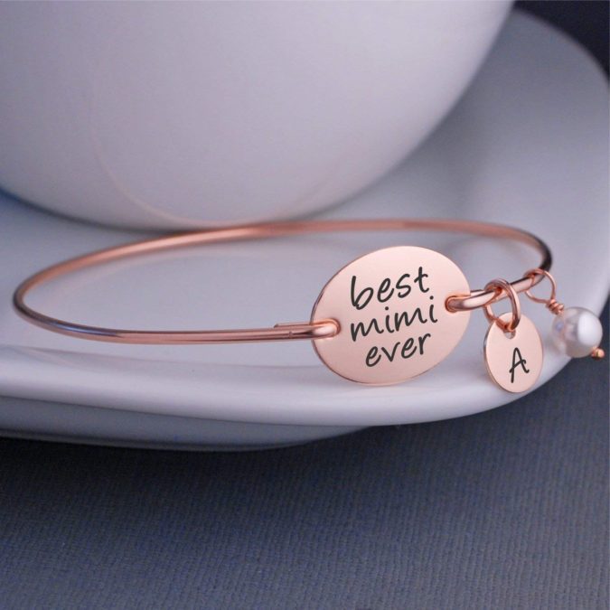 Jewelry with engraving. 1 20 Unexpected and Creative Gift Ideas for Best Friends - 22