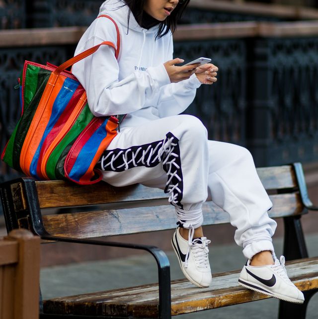 120+ Fashion Trends and Looks for College Students 1 Matching sweats. 120+ Fashion Trends and Looks for College Students - 1