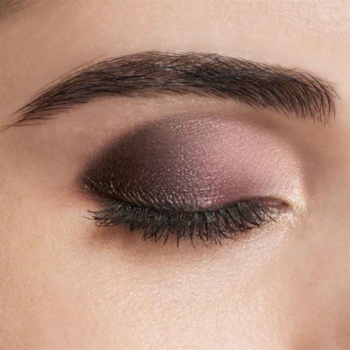 Mauve-Blend-With-Dramatic-Flick..-2 60+ Hottest Smokey Eye Makeup Looks in 2022