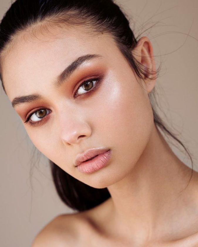Natural-orange-eyeshadow-1-675x843 60+ Hottest Smokey Eye Makeup Looks in 2022