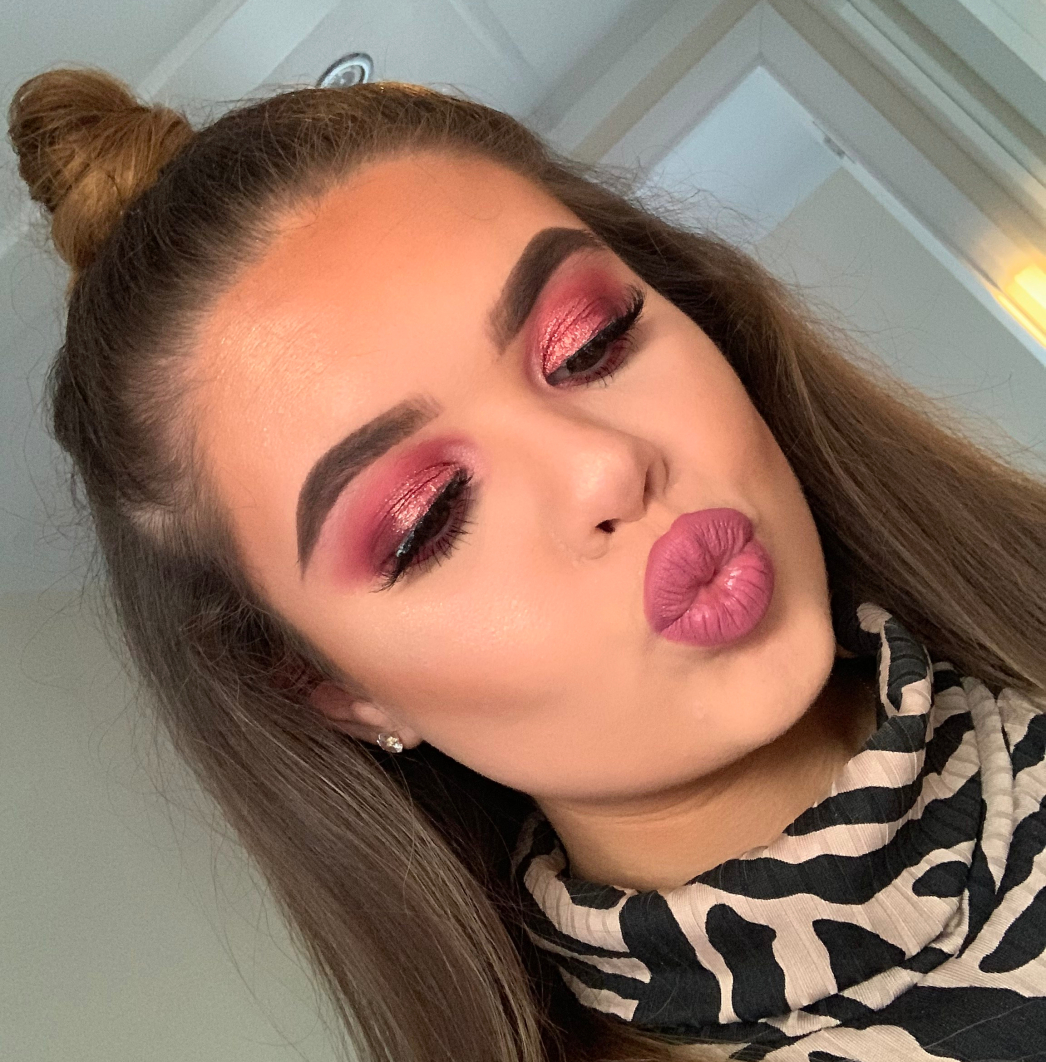 Pink summertime eye makeup. 2 60+ Hottest Smokey Eye Makeup Looks - 93