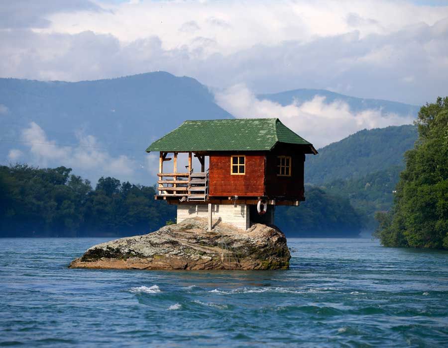 River-house. Top 25 Strangest Houses around the World