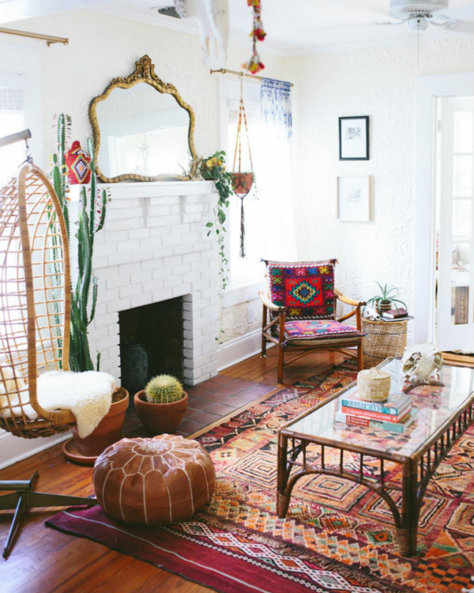 Vintage-bohemian-living-room-675x843 70+ Hottest Colorful Living Room Decorating Ideas in 2022